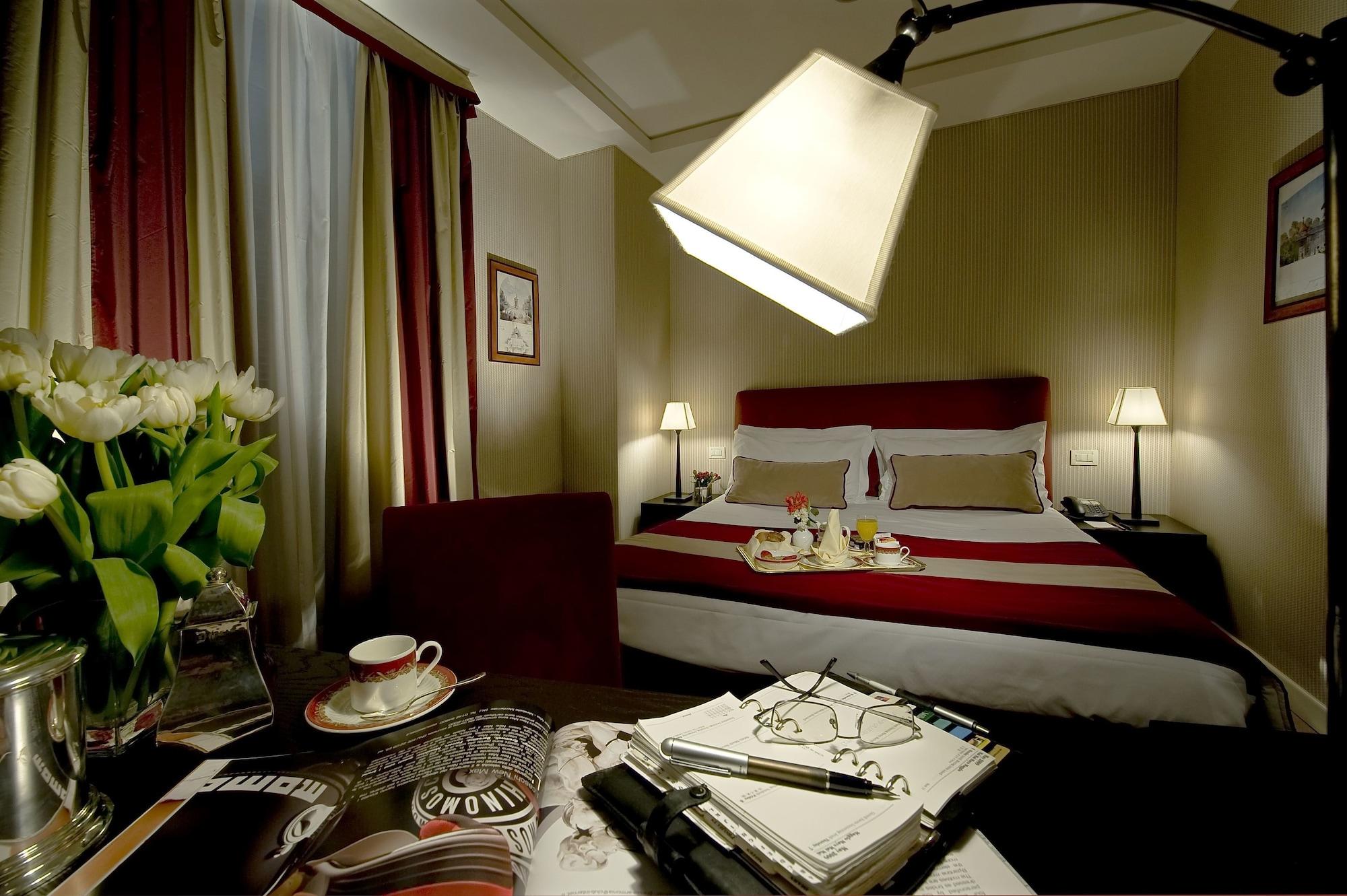 Hotel Dei Borgognoni Rome Bilik gambar